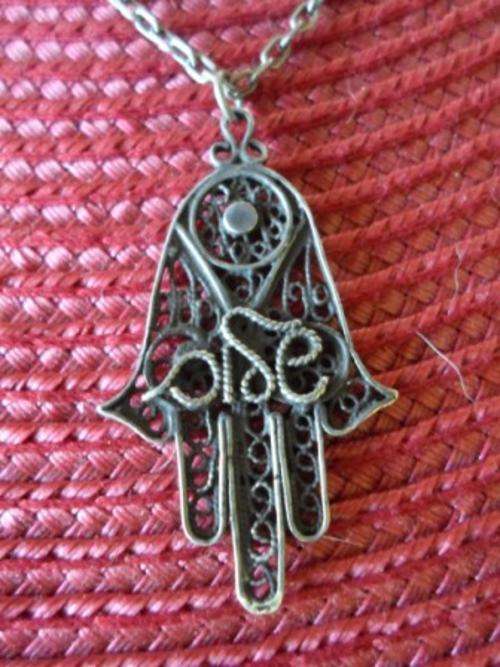 STUNNING!!! VINTAGE STERLING SILVER FILIGREE PENDANT AND NECKLACE