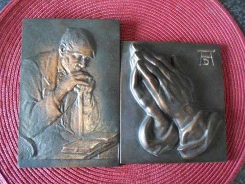 AWESOME!!! 2 X VINTAGE RELIGEOUS COPPER COATED METAL PLAQUES THEY ARE LOVELY!!!