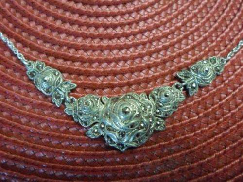 WONDERFUL!!! VINTAGE STERLING SILVER AND MARGASETE NECKLACE BEEEEAUTIFUL!!!