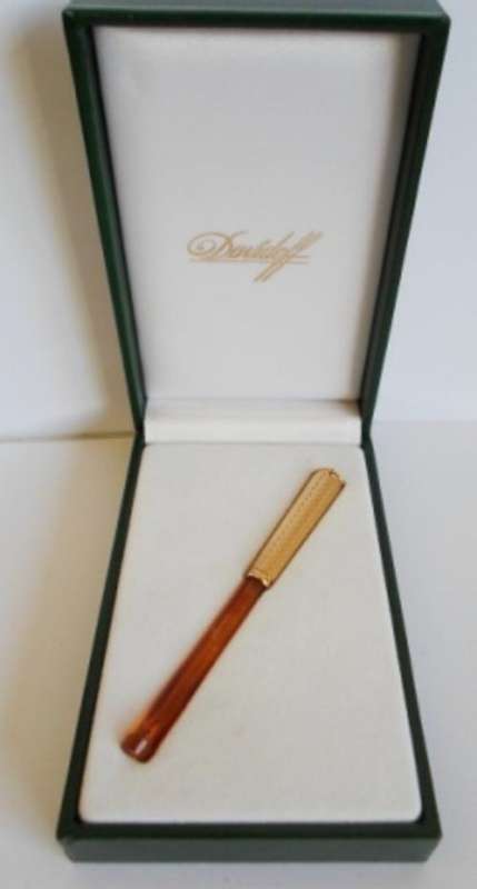 WOW!!! AWESOME "DAVIDOFF" CIGARETTE HOLDER MINT AND BOXED!  VALUE R1400