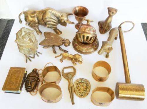 LARGE COLLECTION OF VINTAGE BRASS FIGURES & PIECES