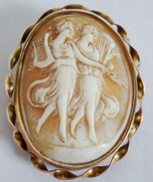 STUNNING!! ANTIQUE 9CT GOLD SHELL CAMEO BROOCH WITH BEATIFULLY CARVED DETAIL 9.1g