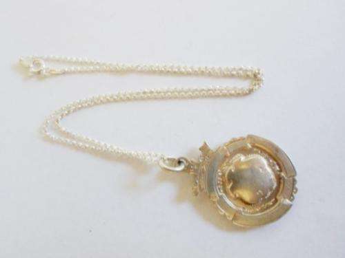 HIGHLY DETAILED 1930 BIRMINGHAM SILVER FOB BY HB&S WITH STERLING HOOPLINK CHAIN