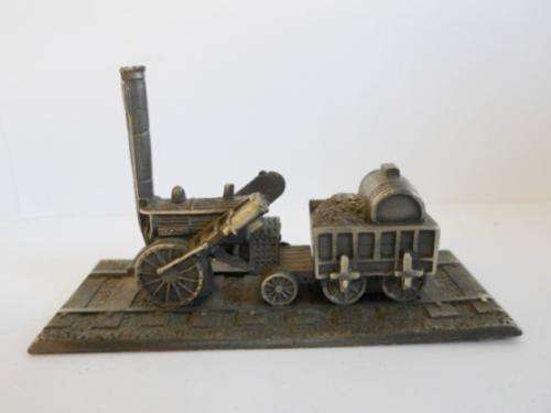 ROYAL HAMPSHIRE FINE ART MINIATURE PEWTER STEPHENSON'S ROCKET TRAIN MODEL