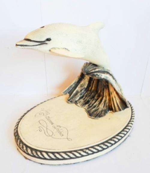 FEATHERS OF KNYSNA SCRIMSHAW "BOTTLENOSE DOLPHIN" 93/5000