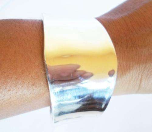 WOW!! GIGANTIC VINTAGE STERLING SILVER BANGLE 90mm X 75mm X 38mm 36gr VALUE R1800