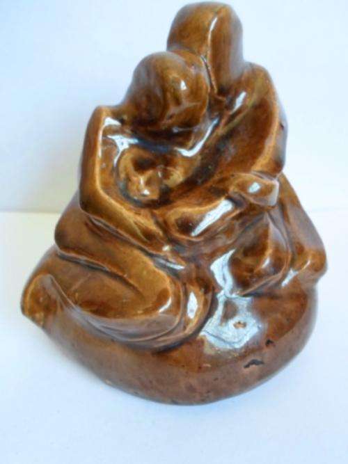 RARE!! SA ARTIST BARBARA TYRRELL POTTERY SCULPTURE OF LOVERS VALUE R2000