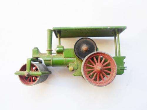 LESNEY MODELS OF YESTERYEAR "AVELING AND PORTER" ROAD ROLLER NO.11