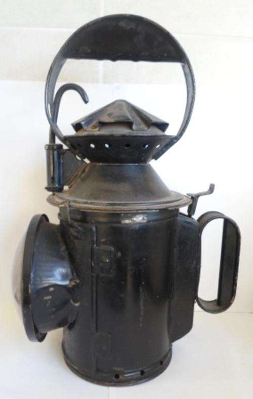 WOW!!! VINTAGE S.A.R SHUNTERS LAMP ALL ORIGINAL WITH THE BURNER,GREAT CONDITION!!