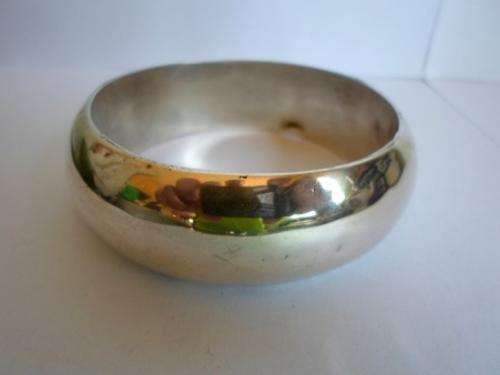 STUNNING!! VINTAGE STERLING SILVER BANGLE 80mm X 24mm 61.5gr WOW!!