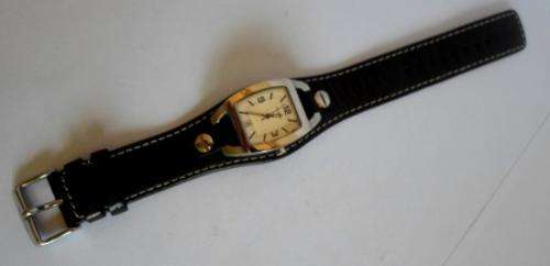 WOW!! LOVELY LADIES FOSSIL WATCH WITH LEATHER STRAP, AMAZING CONDITION!!