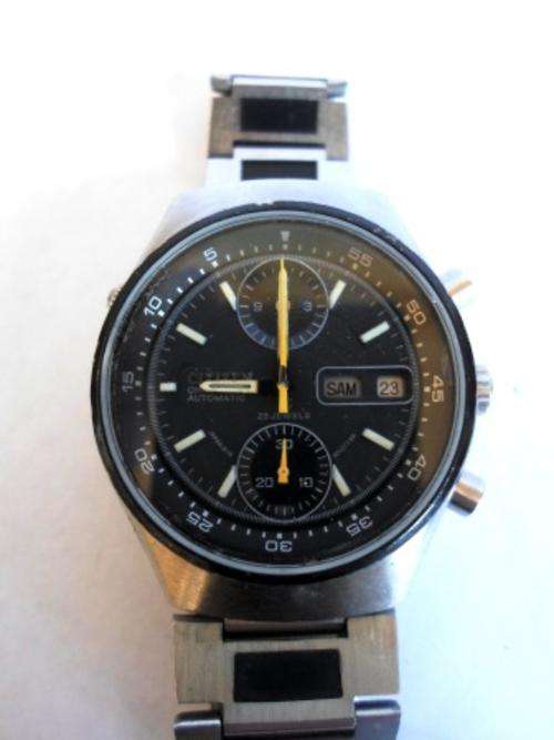 WOW!! RARE VINTAGE CITIZEN FLYBACK CHRONOGRAPH AUTOMATIC 8110A, 100% WORKING!! VALUE R2500