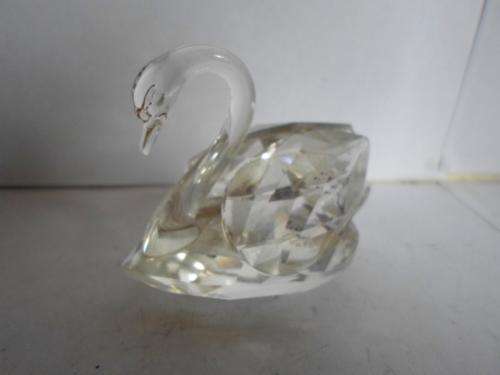 LOVELY!! VINTAGE SWAROVSKI CRYSTAL SWAN FIGURE 55mm X 45mm X 32mm