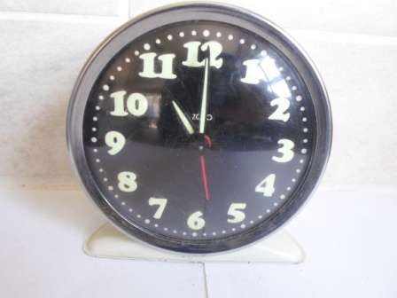 WOW!! VINTAGE ZOBO ALARM CLOCK 100% WORKING WOW!!