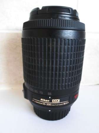 WOW!! NIKON DX AF-S NIKKOR 55-200mm 1:4-5.6G ED VR LENS VALUE R2400 100% WORKING!! WOW!! WOW!!!