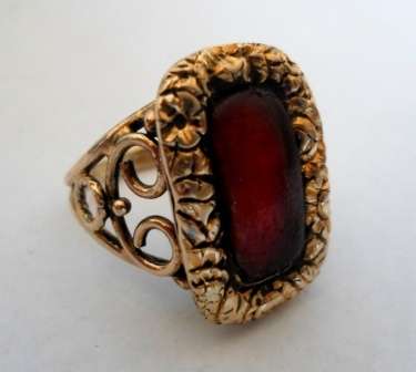 WOW! LARGE VICTORIAN 9ct GOLD & RED AMBER RING CIRCA 1860's 7,6g VALUE R9500
