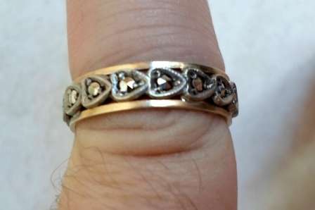 WOW!! VINTAGE OBLO 9CT GOLD, SILVER & MARCASITE RING CIRCA 1950's, 2,5g, SIZE M,  WOW!!