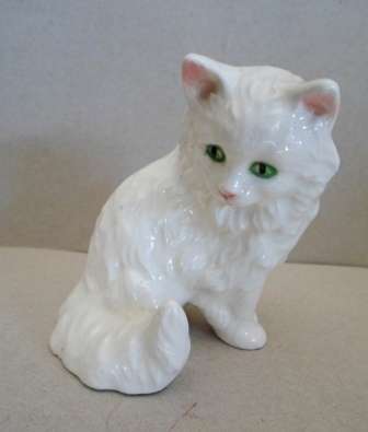 WOW!! STUNNING!! GOEBEL PORCELAIN CK13 CAT FIGURE WOW!! WOW!!
