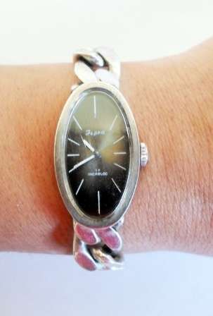 WOW!! VINTAGE 835 SILVER ISPRA  LADIES BRACELET WATCH 100% WORKING 45,9g VALUE R1800 WOW!! WOW!!