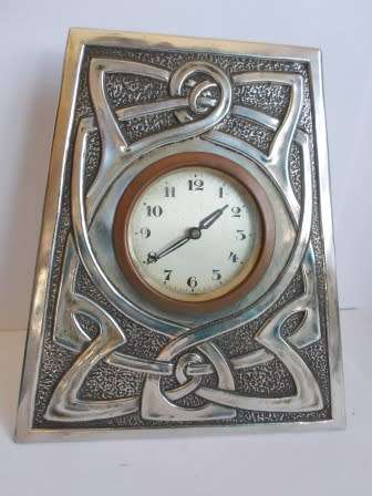 WOW!! ART NOUVEAU WHITE METAL MANTLE CLOCK CIRCA 1905,  100% WORKING!!  VALUE R1500 WOW!!!