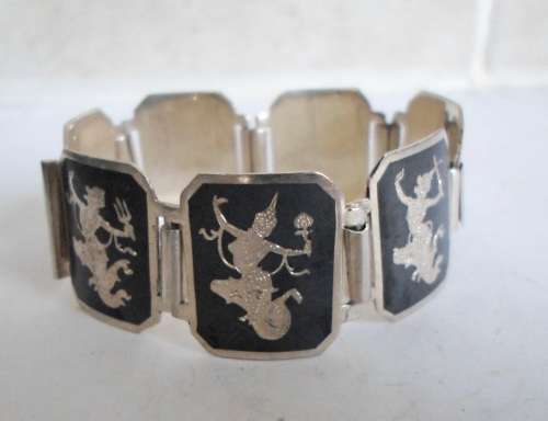 WOW! VINTAGE SIAM STERLING SILVER GODDESS BRACELET CIRCA 1930's 28,7g AMAZING PIECE!!! WOW!!! WOW!!!