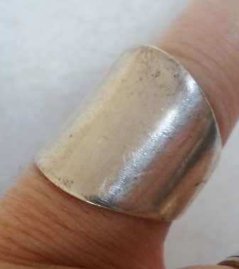 WOW!! LARGE VINTAGE STERLING SILVER RING, BEAUTIFUL DESIGN!! SIZE R,   9,7g WOW!!!