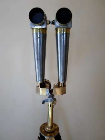 RARE!! WW2 BRITISH A.KERSHAW & SONS 1940 TRENCH PERISCOPE FOR THE FRENCH ON STAND VALUE R12,000
