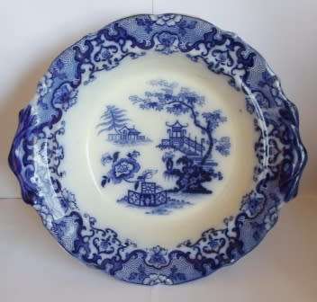 WOW!! VICTORIAN CHUSAN BLUE & WHITE PORCELAIN FOOTED BOWL CIRCA 1880's VALUE R1295
