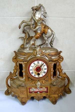 19th CENTURY FRENCH FIGURAL SPELTER CLOCK WITH STUNNING DETAIL 100% WORKING!! VALUE R4950