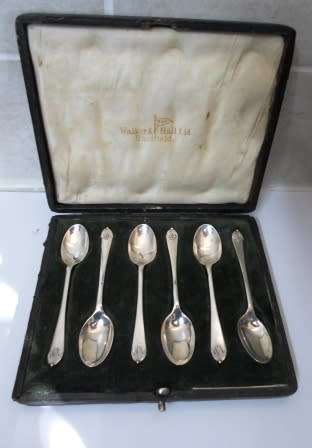 WOW!! BOXED ART DECO 1919 SHEFFIELD SILVER SPOONS BY WALKER & HALL 46,3g   WOW!! WOW!!