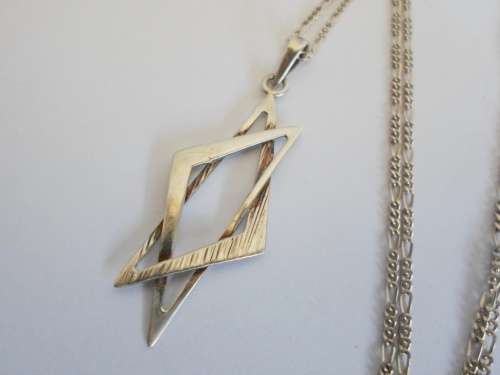 VINTAGE!! STERLING SILVER STAR OF DAVID PENDANT & CHAIN 5,4g WOW!!!!
