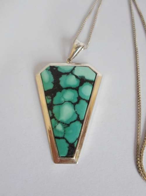 BEAUTIFUL!! LARGE STERLING SILVER STONE PENDANT WITH CHAIN 13,3g WOW!!