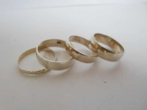 WOW!! 4 X  VINTAGE STERLING SILVER BANDS SIZE U, R, Q1/2, U1/2   11,4g  WOW!!