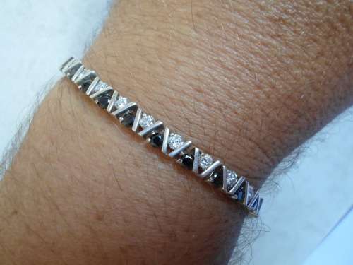 WOW!! STUNNING STERLING SILVER BLACK & WHITE CZ TENNIS BRACELET 15,1g WOW!!