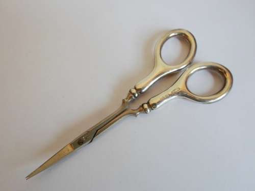 GORGEOUS! 1921 BIRMINGHAM SILVER NAIL SCISSORS BY B & CO STUNNING! WOW!!