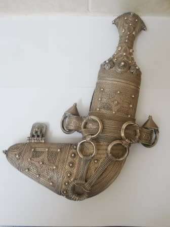 SPECTACULAR!!!! STERLING SILVER JAMBIYA JAMBYA KHANJAR OMANI DAGGER, AMAZING DETAIL!! WOW!!