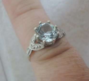MAGNIFICENT!!! ART DECO 9ct WHITE & YELLOW GOLD AQUAMARINE RING 1,8g  VALUE R7500 WOW!!