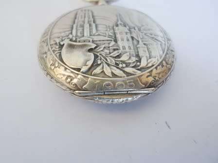 EXQUISITE!!! LARGE 1905 SWISS GERMAN 800 SILVER CASED CITY SCENE POCKET WATCH 90,1g VALUE R3500 WOW!
