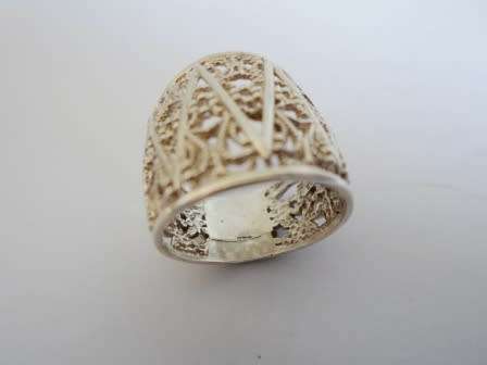 GORGEOUS!! LARGE STERLING SILVER RING BEAUTIFUL DESIGN   6,2g    WOW!!
