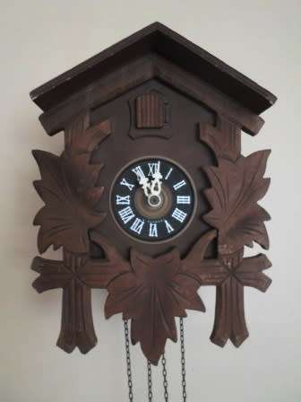WOW!! VINTAGE CUCKOO CLOCK 100% WORKING WOW!!