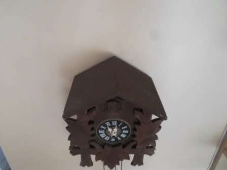 WOW!! VINTAGE CUCKOO CLOCK 100% WORKING WOW!!
