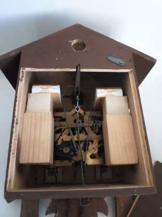 WOW!! VINTAGE CUCKOO CLOCK 100% WORKING WOW!!