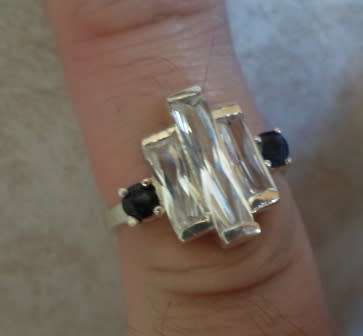 BEAUTIFUL! STERLING SILVER SAPPHIRE & CZ RING   4,6g    SIZE L1/2  WOW!!