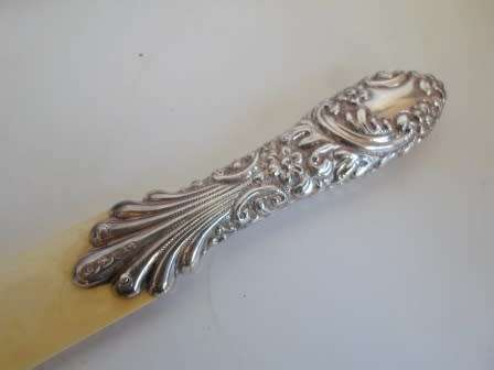 EXQUISITE!! 1896 BIRMINGHAM SILVER & IVORY PAGE TURNER IN ORIGINAL PRESENTATION CASE VALUE R2950