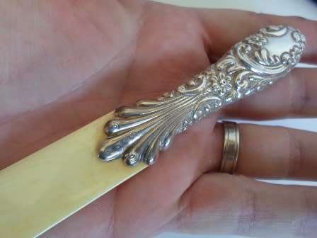 EXQUISITE!! 1896 BIRMINGHAM SILVER & IVORY PAGE TURNER IN ORIGINAL PRESENTATION CASE VALUE R2950