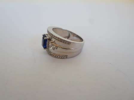 WOW!! MAGNIFICENT STERLING SILVER & CZ RING  6,1g  SIZE P WOW!!