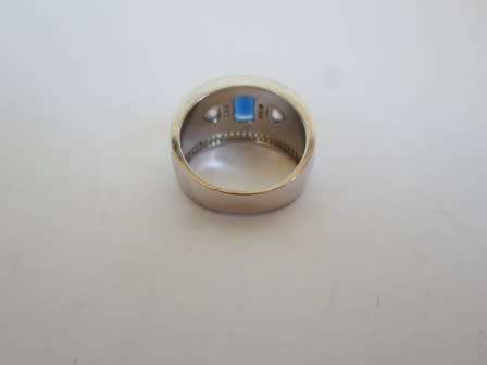 WOW!! MAGNIFICENT STERLING SILVER & CZ RING  6,1g  SIZE P WOW!!
