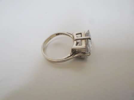 WOW!! LARGE VINTAGE STERLING SILVER CZ RING   SIZE N   6,5g  WOW!
