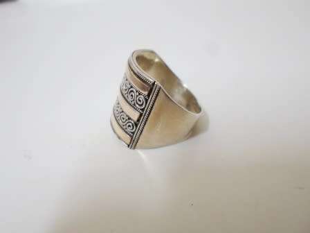 WOW!! LARGE VINTAGE STERLING SILVER RING GORGEOUS DESIGN   SIZE O   7,6g  WOW!