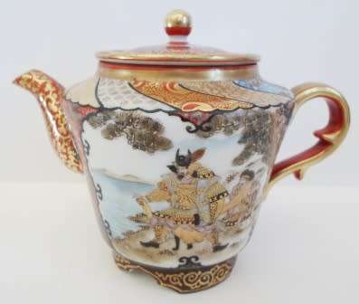 SUPER RARE!! 19TH CENTURY MINIATURE JAPANESE IMPERIAL SATSUMA TEA POT CIRCA 1890's VALUE R3950